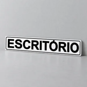 Escritório — placa PVC em perspectiva, sem furos