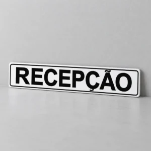 Recepção — placa PVC em perspectiva, sem furos