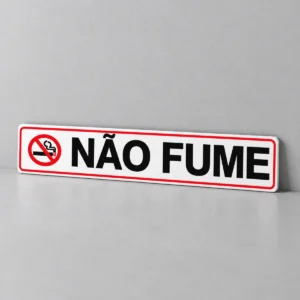 Não Fume — placa PVC em perspectiva, sem furos
