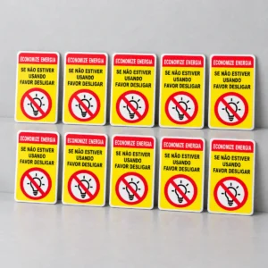 Kit Economize Energia - 10 peças — placa PVC em perspectiva, sem furos